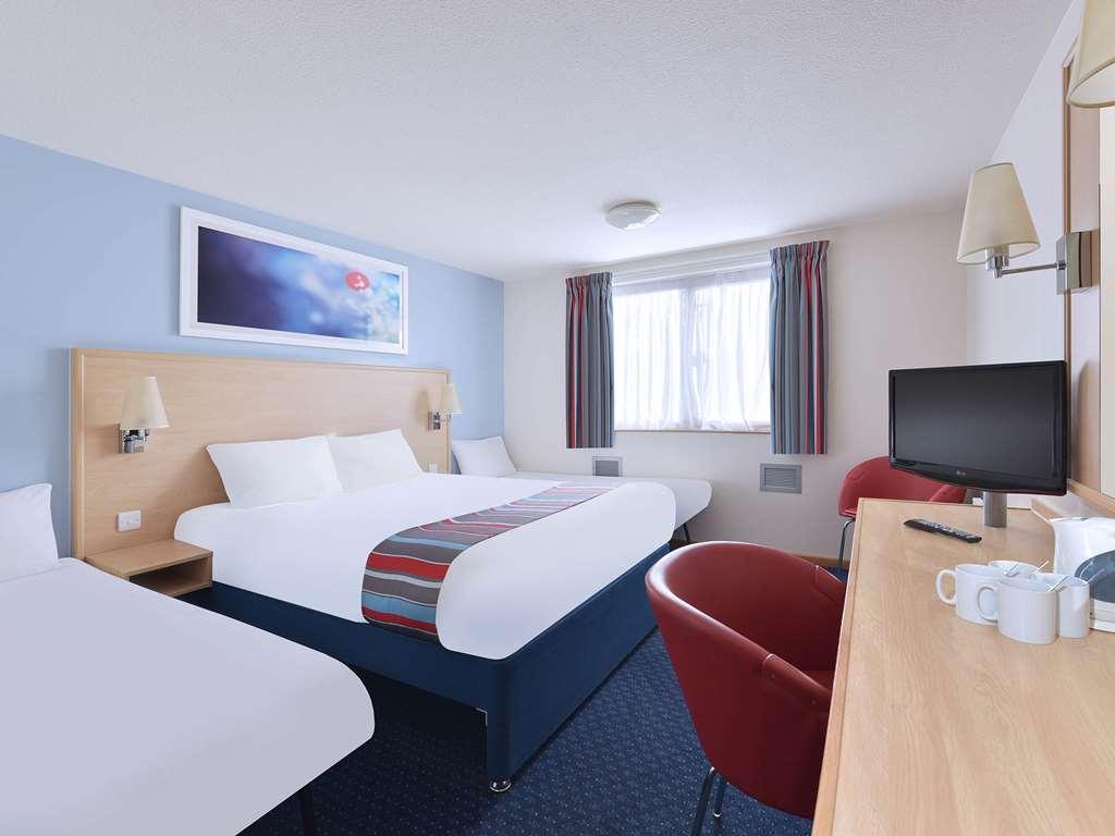 Travelodge Liverpool Docks חדר תמונה