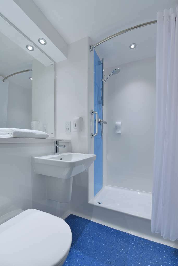 Travelodge Liverpool Docks חדר תמונה