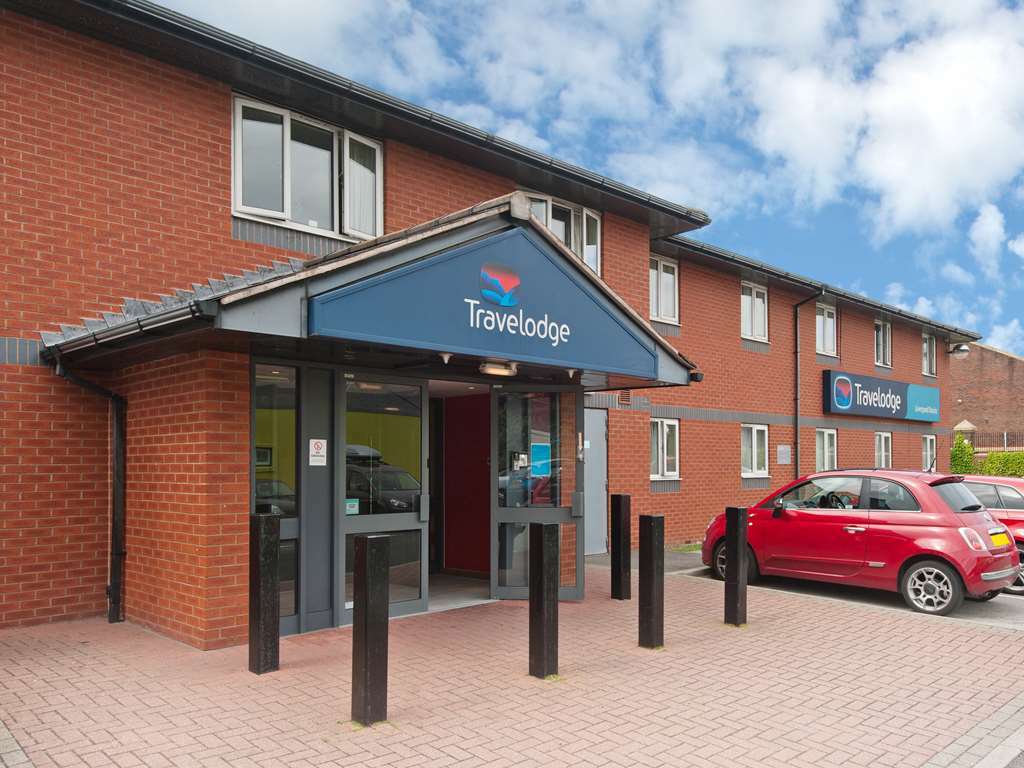 Travelodge Liverpool Docks מראה חיצוני תמונה